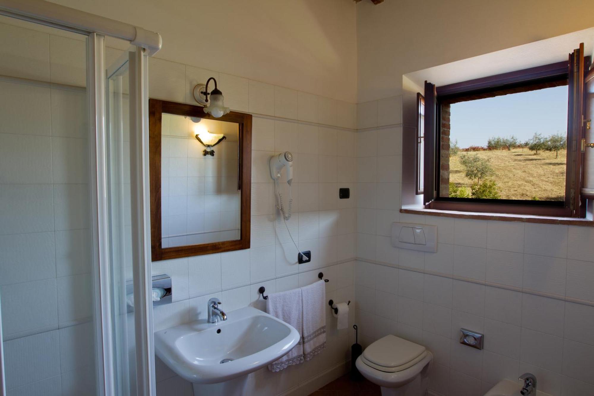 Agriturismo La Collina Пиенца Екстериор снимка